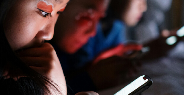 Adolescentes con adicción a las pantallas