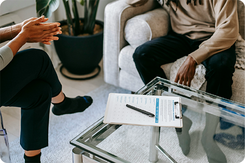 Sesión de terapia para adultos